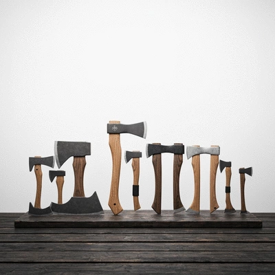 Various throwing axes displayed neatly, different sizes and designs, clean background, no text, no words, no typography, 8K